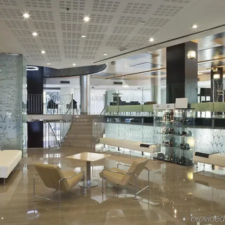 Alameda Plaza Hotell 4*