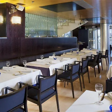 Alameda Plaza 4*
