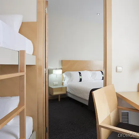 Hotell Alameda Plaza 4*