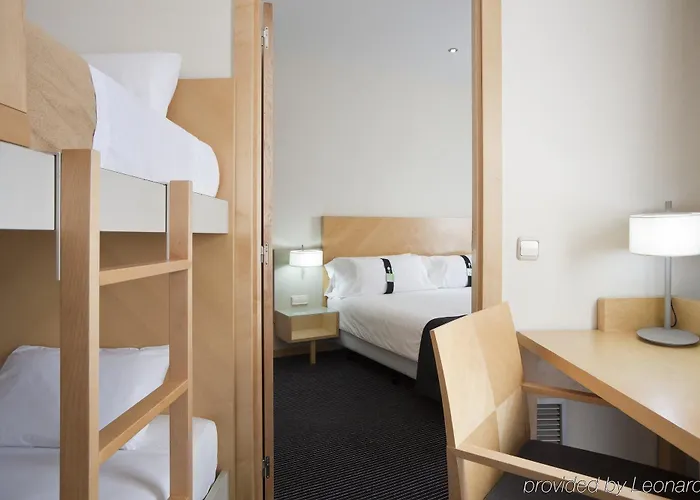 Hotel Alameda Plaza 4*